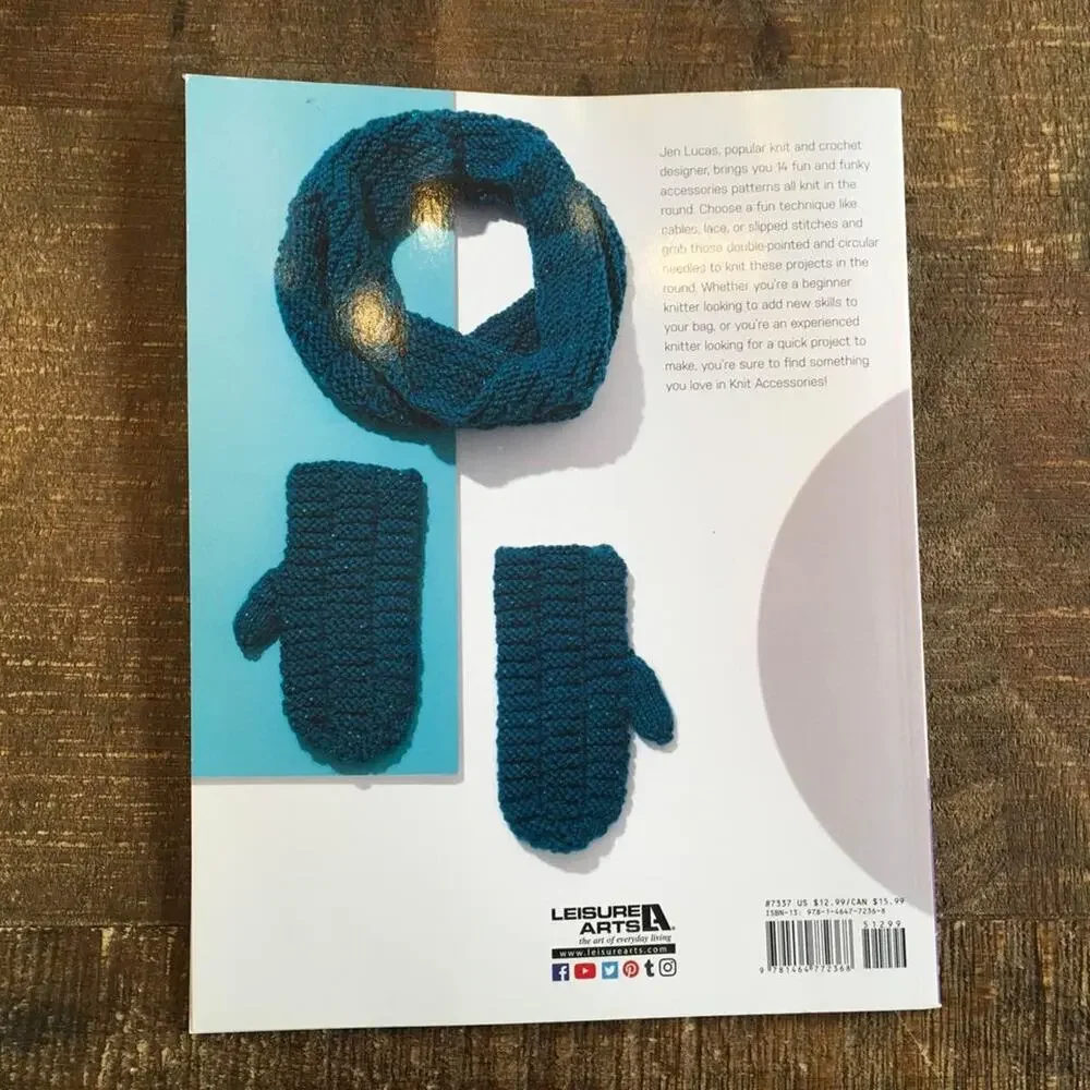 Leisure Arts Knit Accessories Pattern Book Knitting Scarf Hat Mittens Mitts Cowl